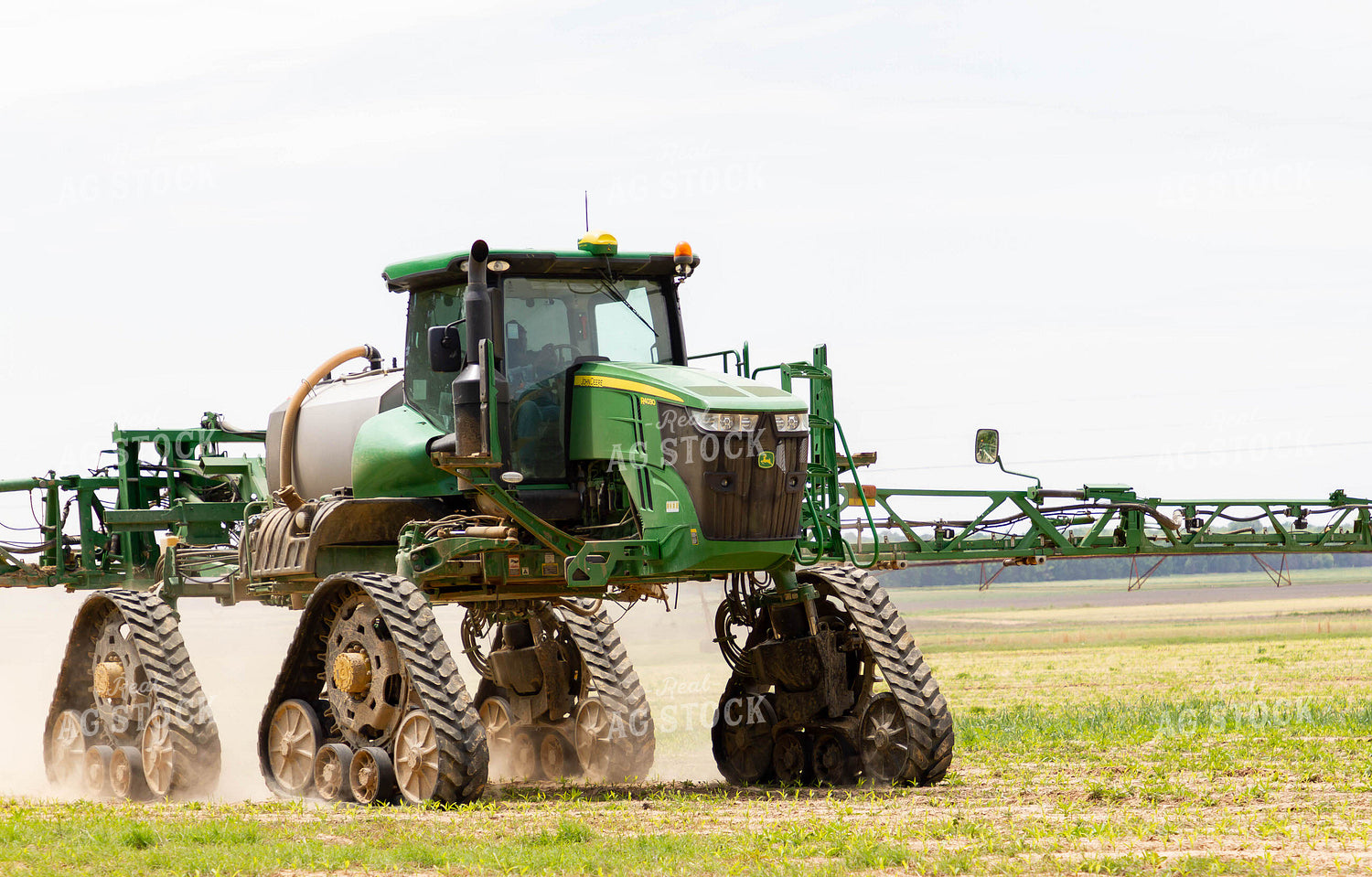Sprayer in Field 79270
