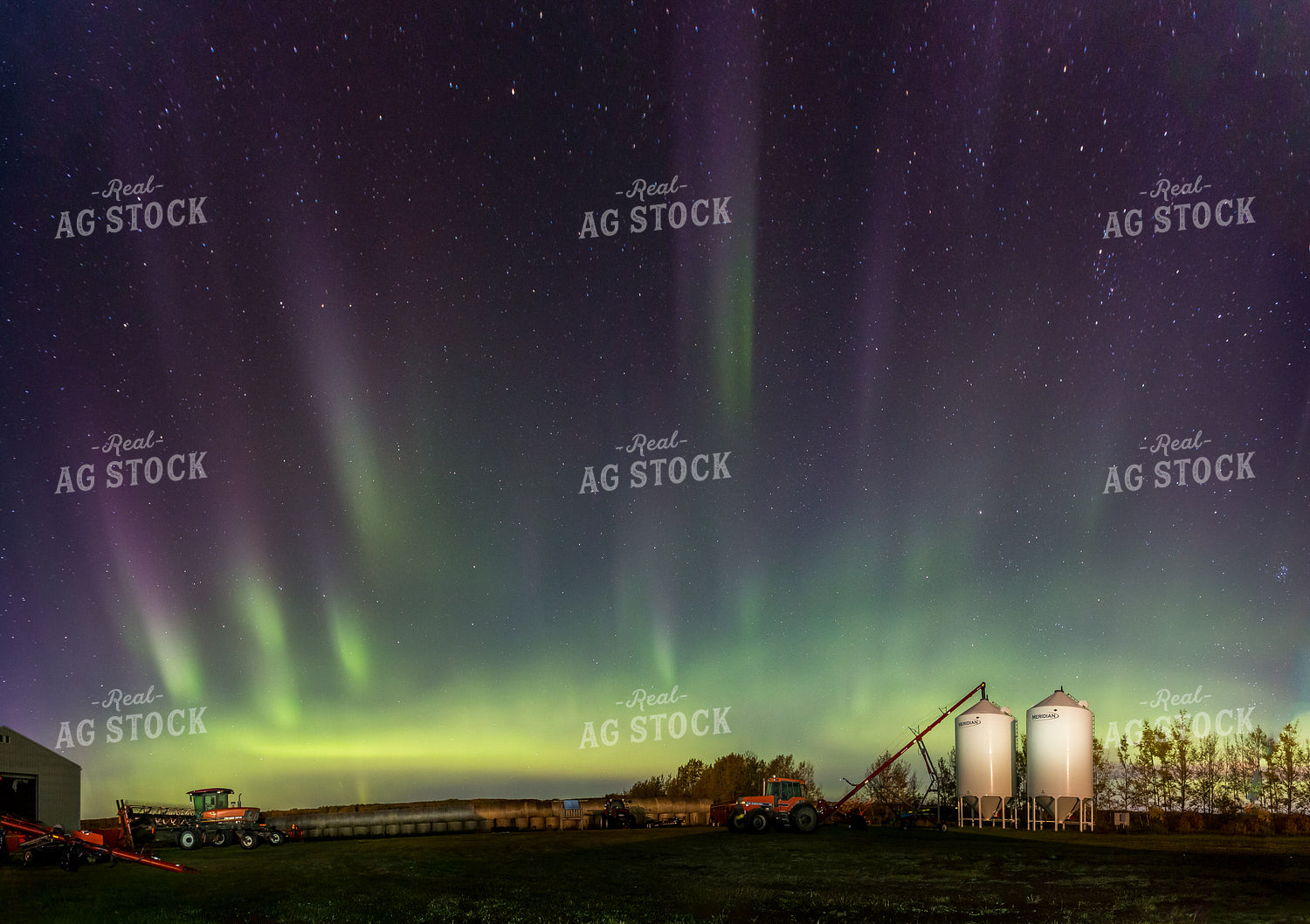 Northern Lights Shine Above Farmstead 138017