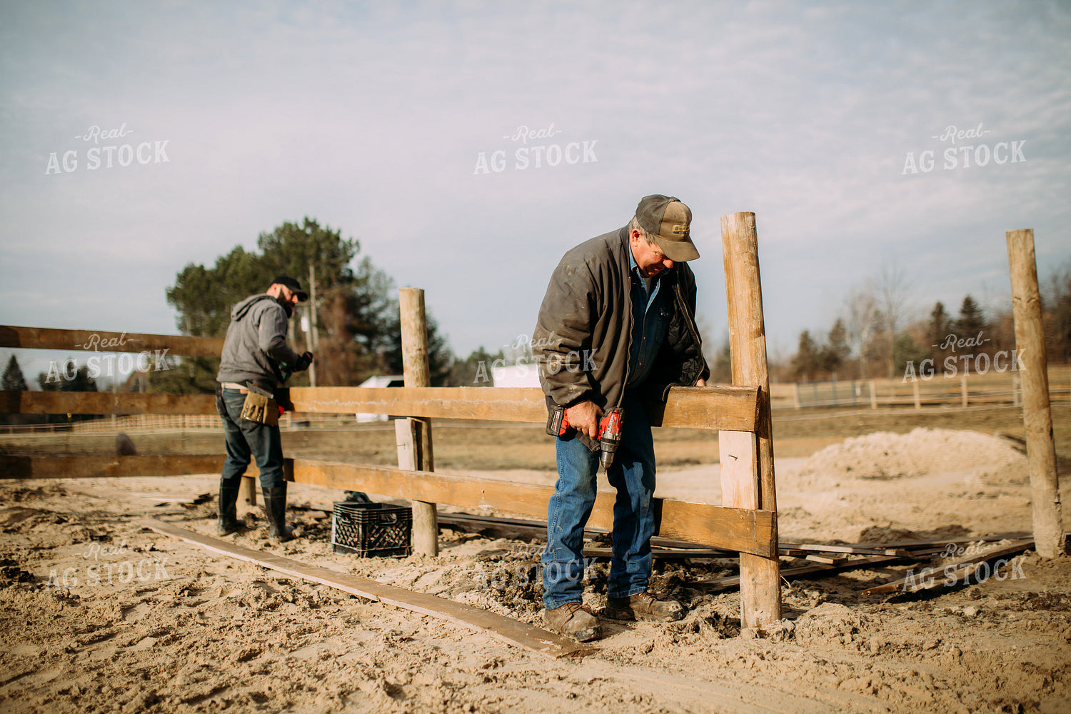 Farm Family Putting up Fence 169054