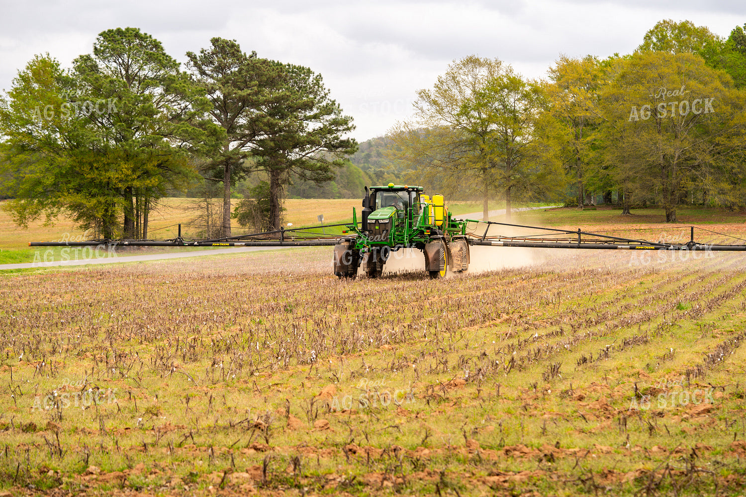 Spraying 128091
