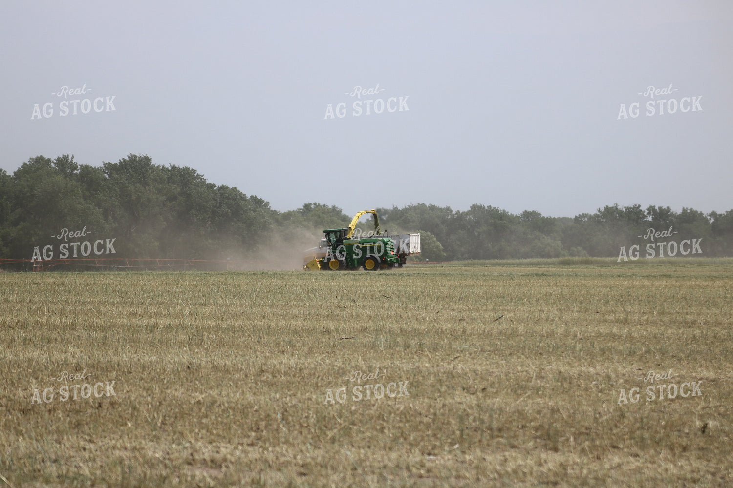 Making Haylage 82078