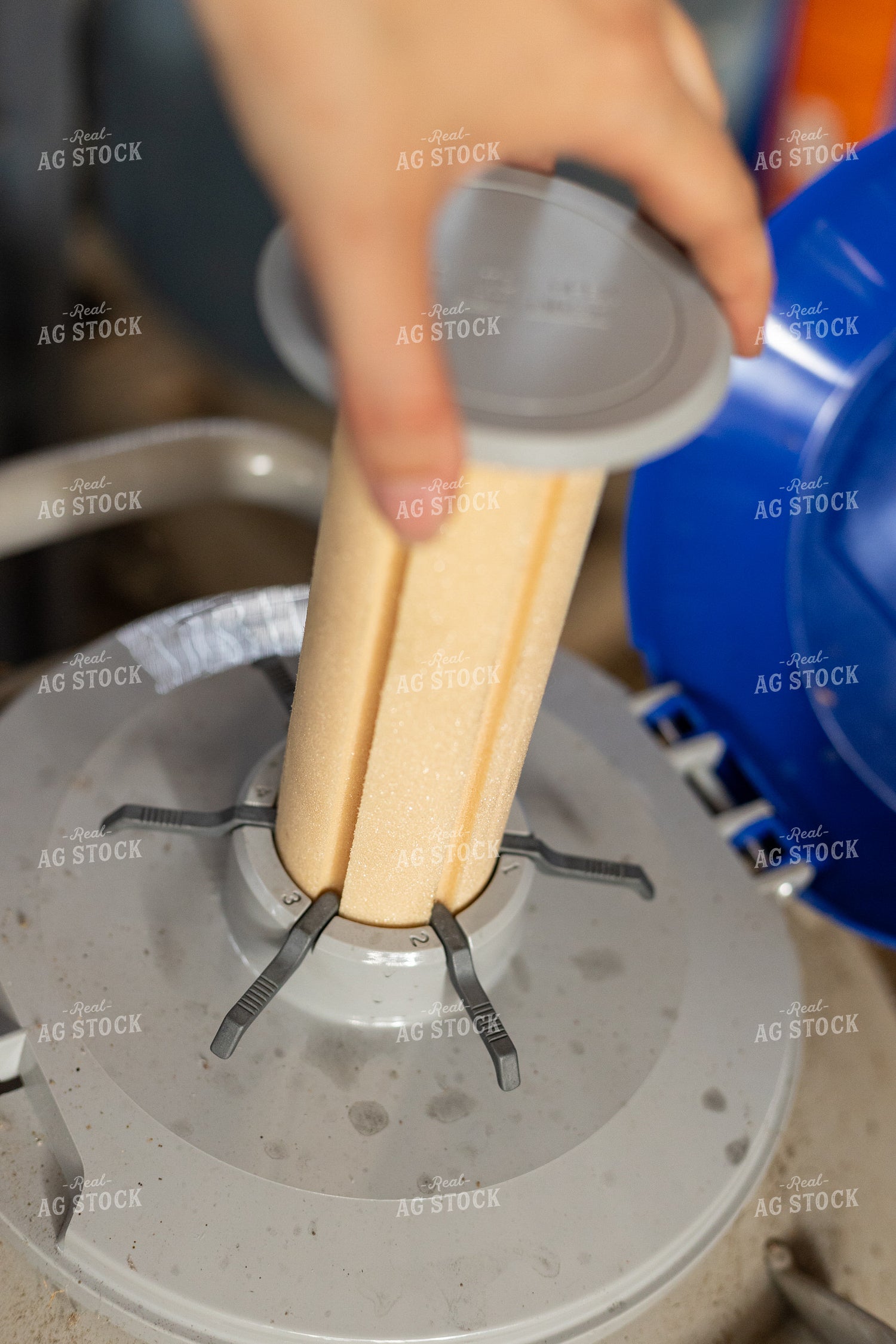 Bull Semen in Liquid Nitrogen Tank 52400