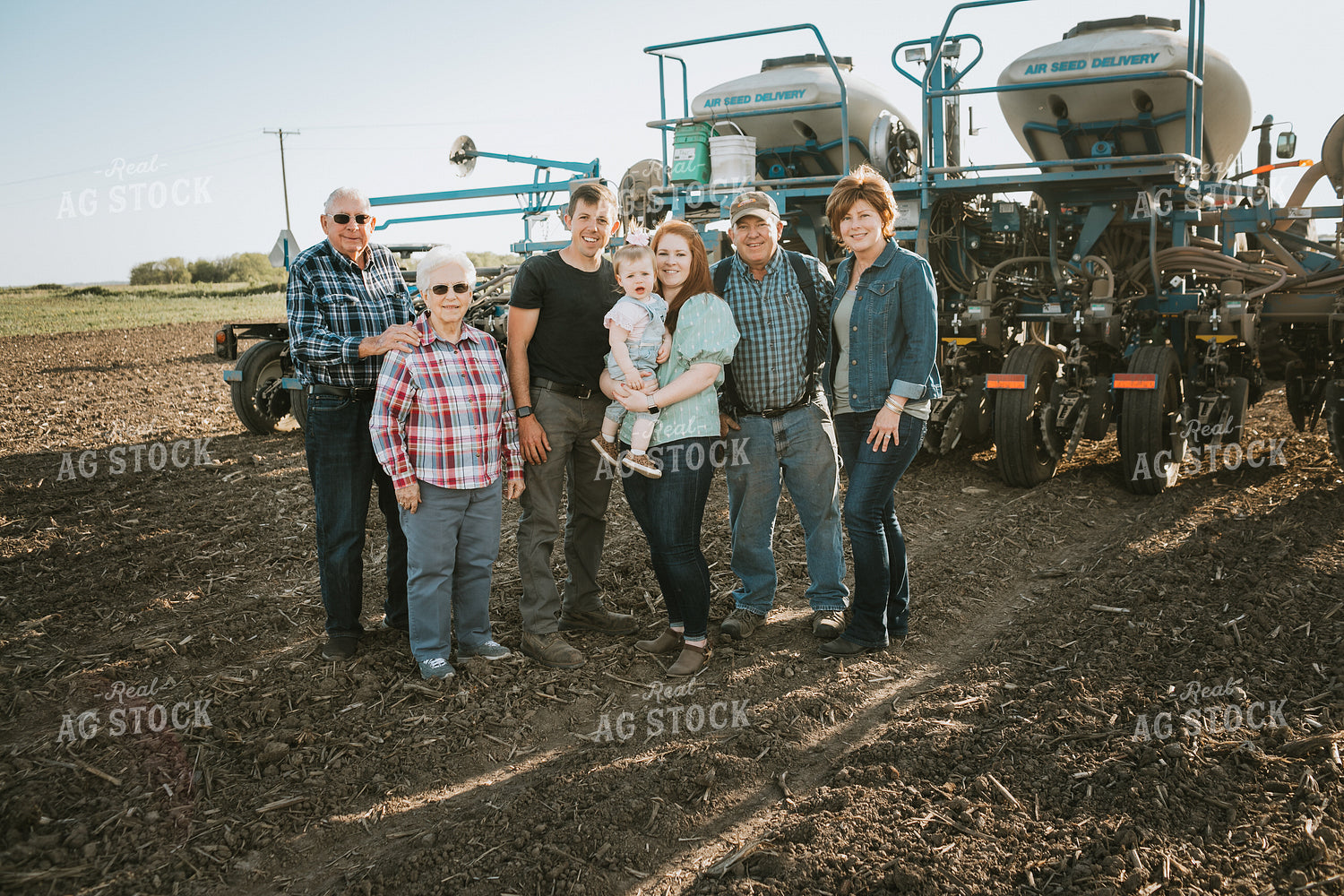 Multigenerational Farm Family with Planter 4211