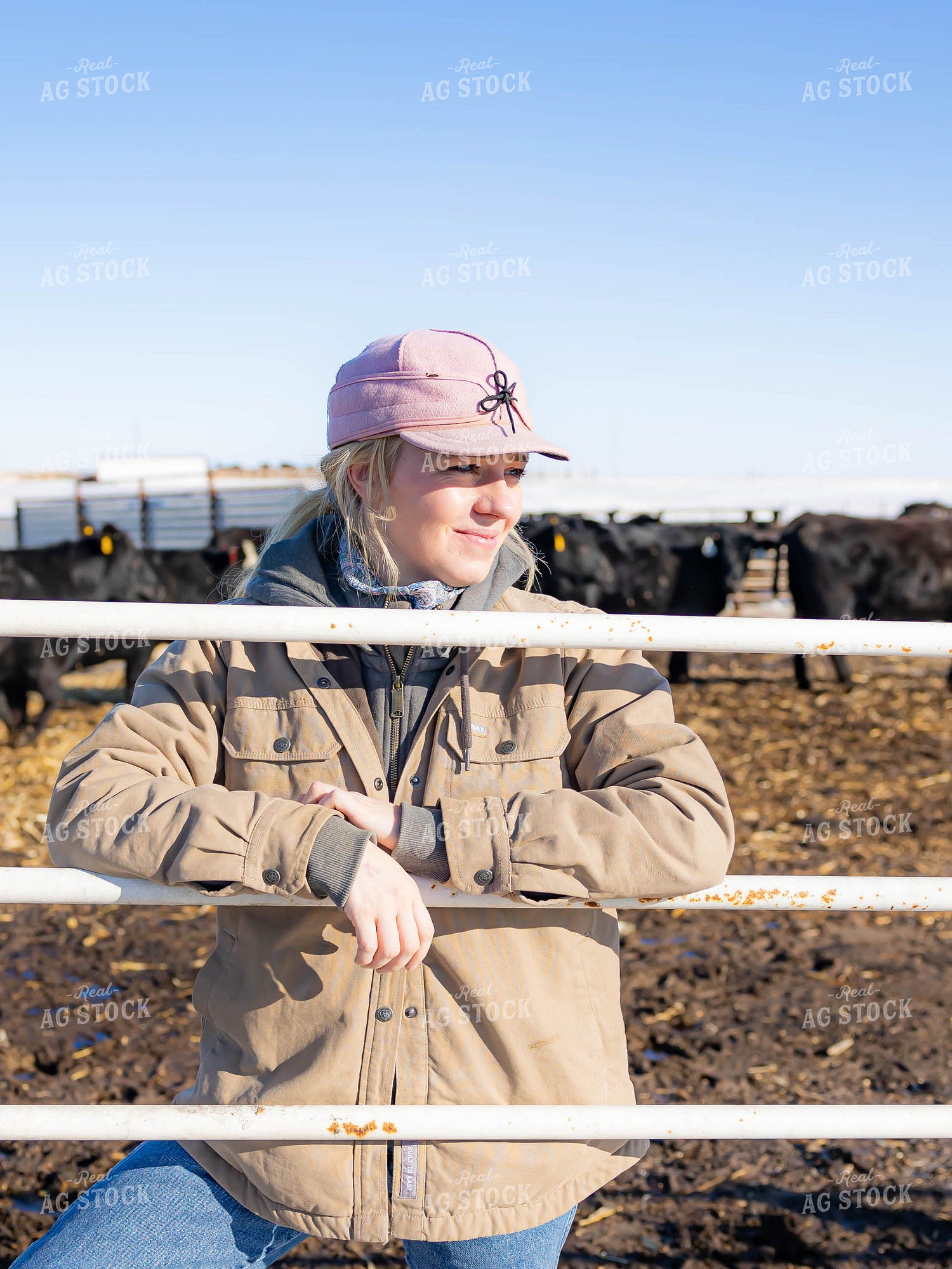 Rancher in Cattle Fence 70223