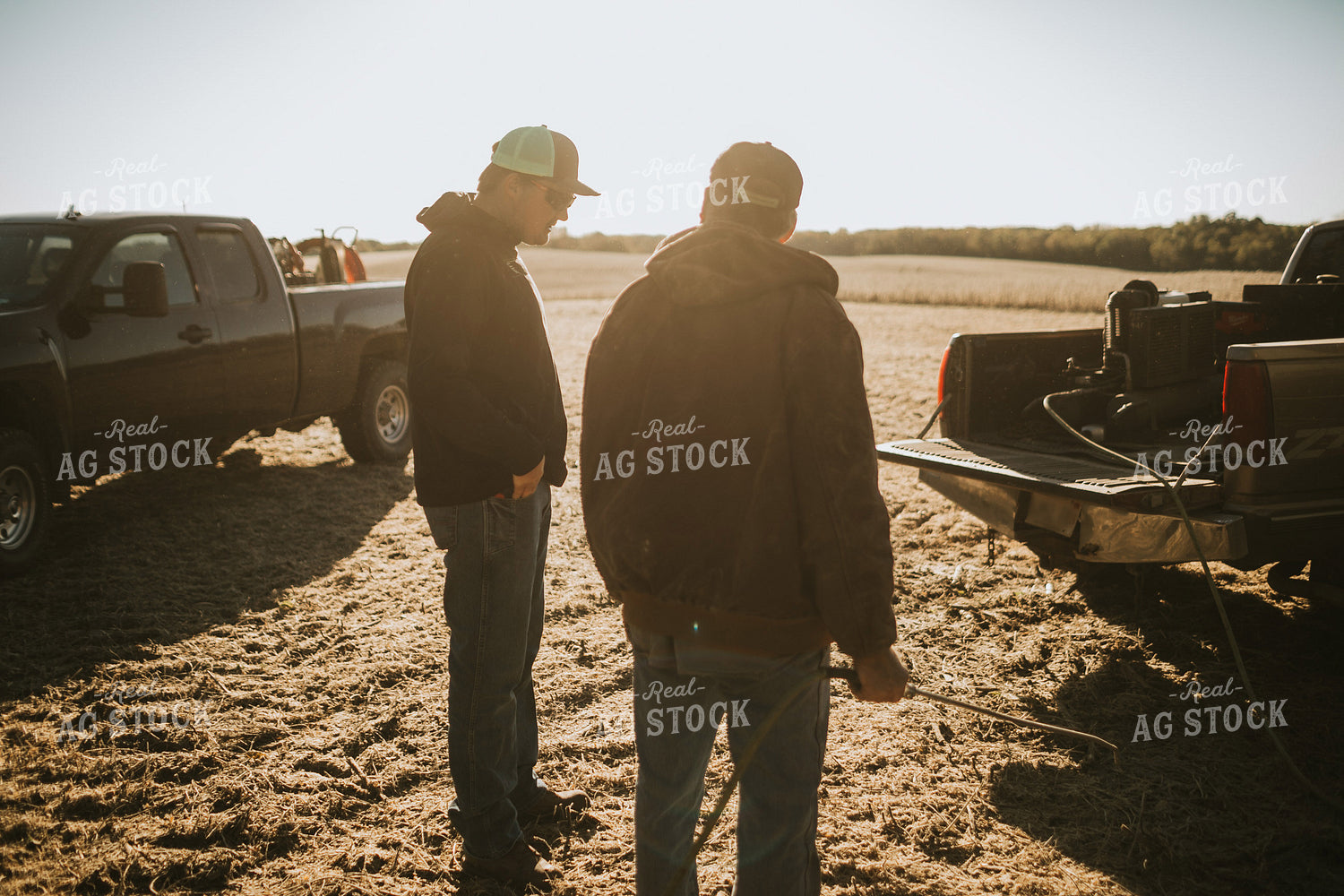 Farmers Talking in Soybean Field 5207