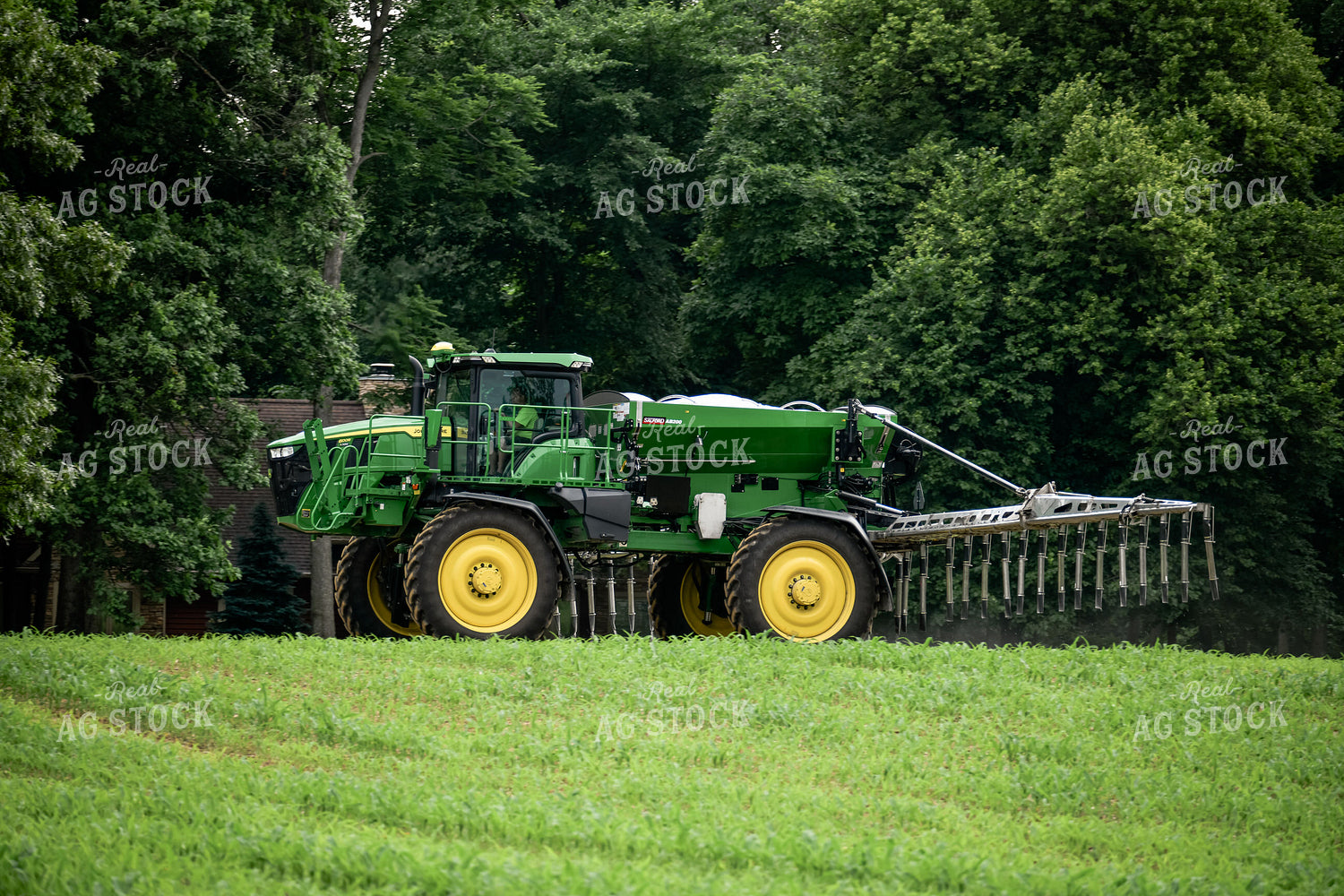 Self-Propelled Sprayer in Cornfield 86045