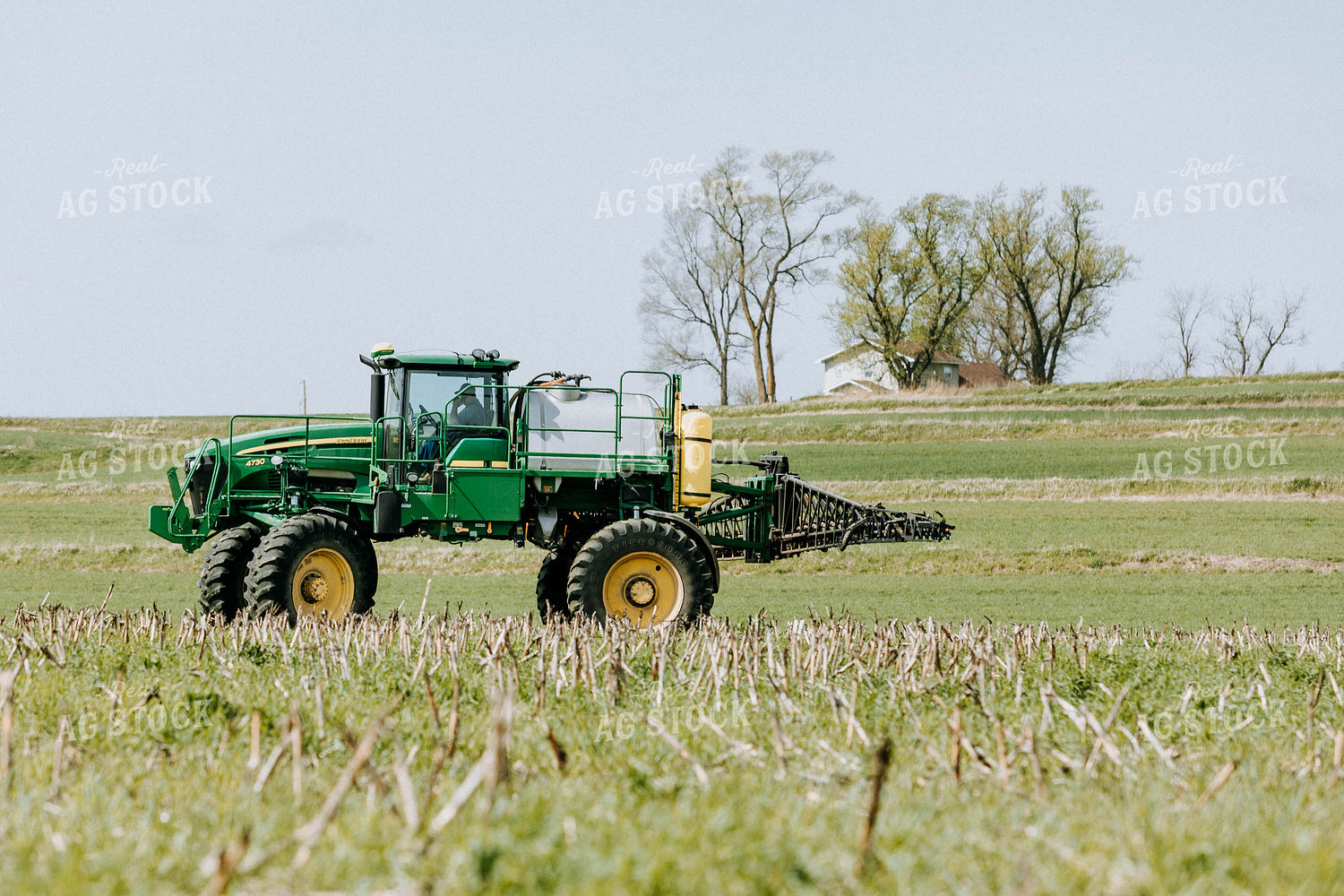 Sprayer in Field 77002
