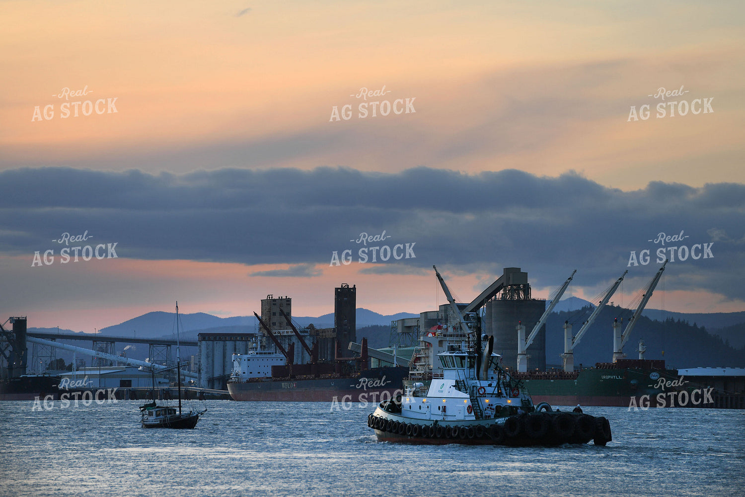 Loading a Barge 129000