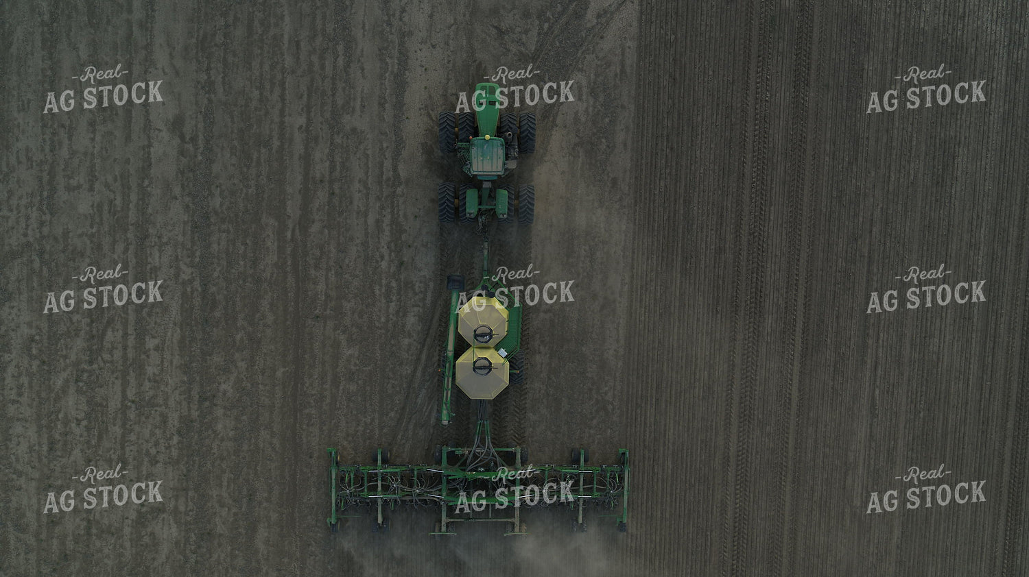 Planter in Field Overhead View 80008