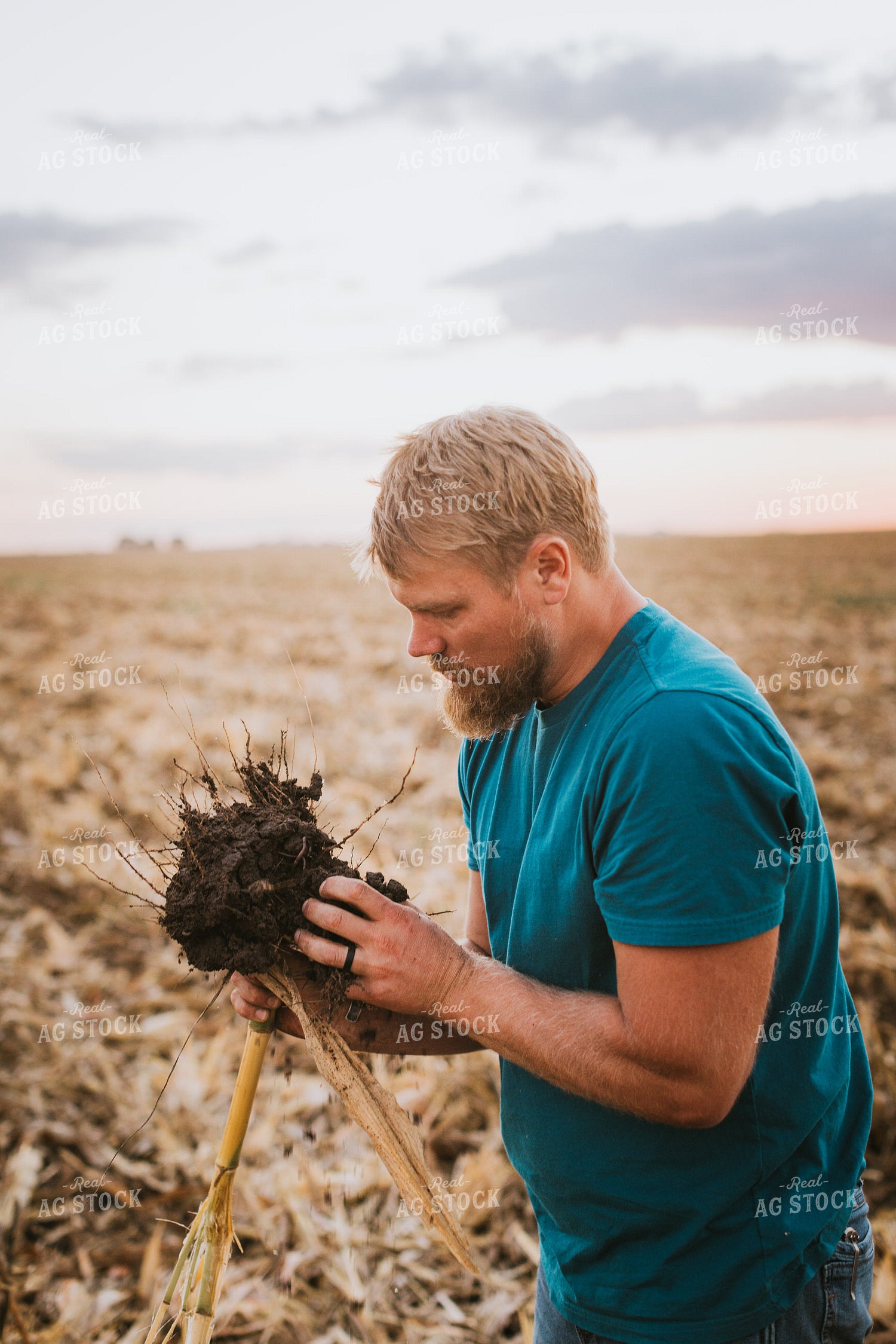 Farmer Checking Root Ball 9405