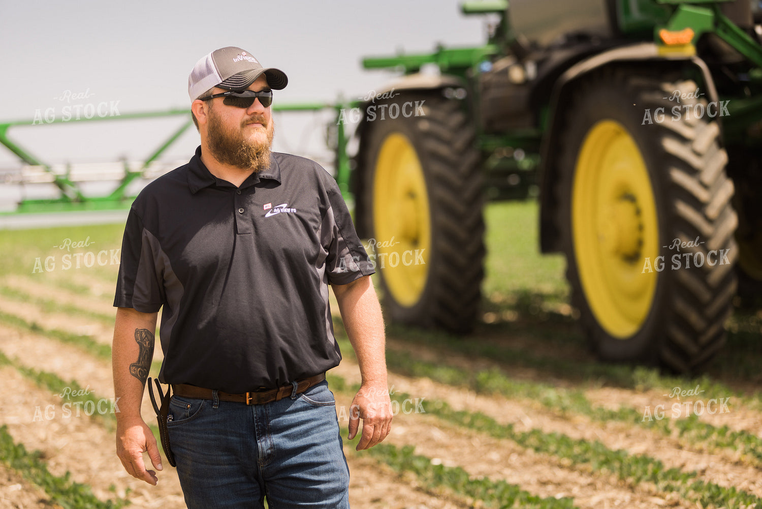 Applicator by Sprayer in Field 8032