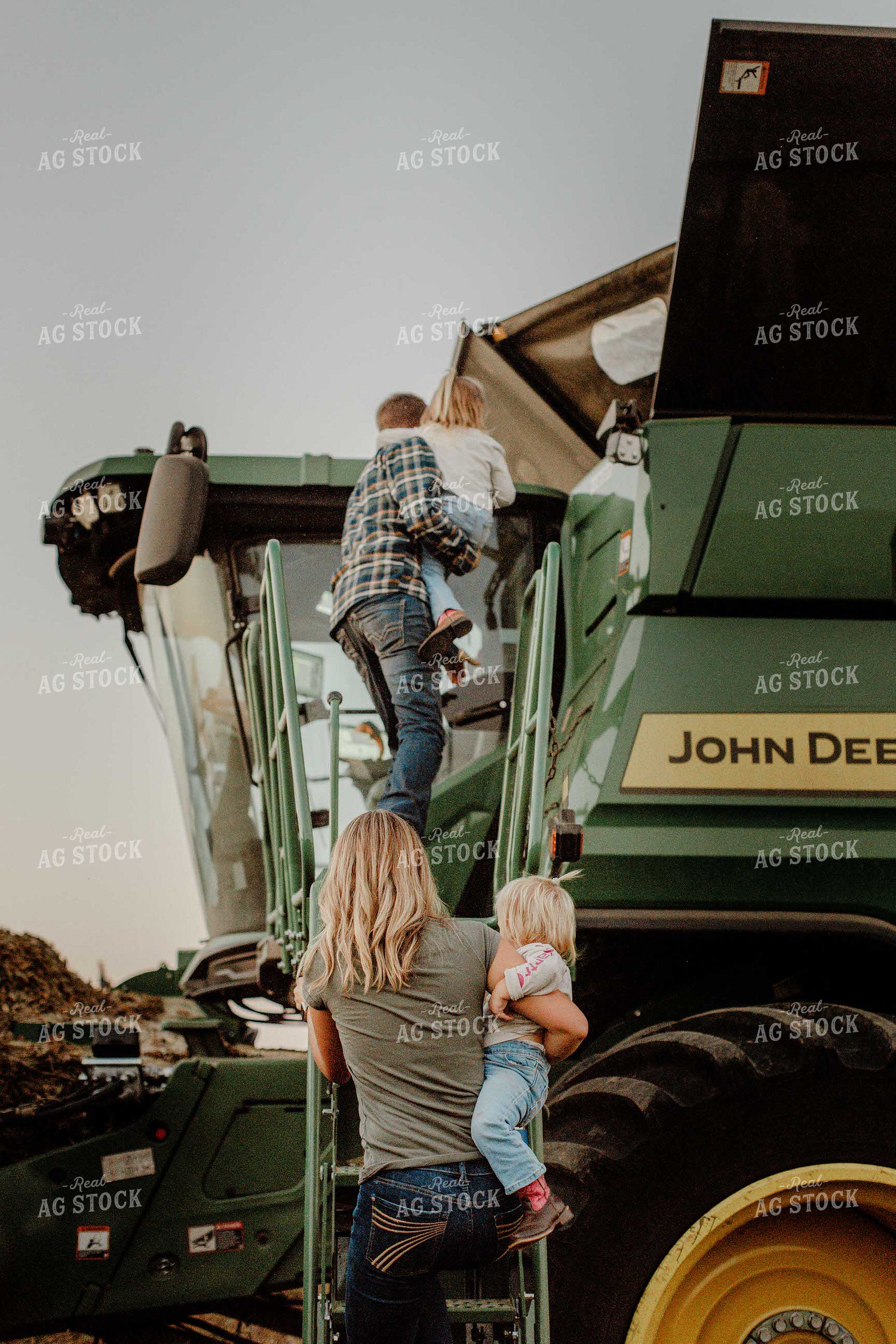 Farm Family Going for a Ride at Harvest 9283