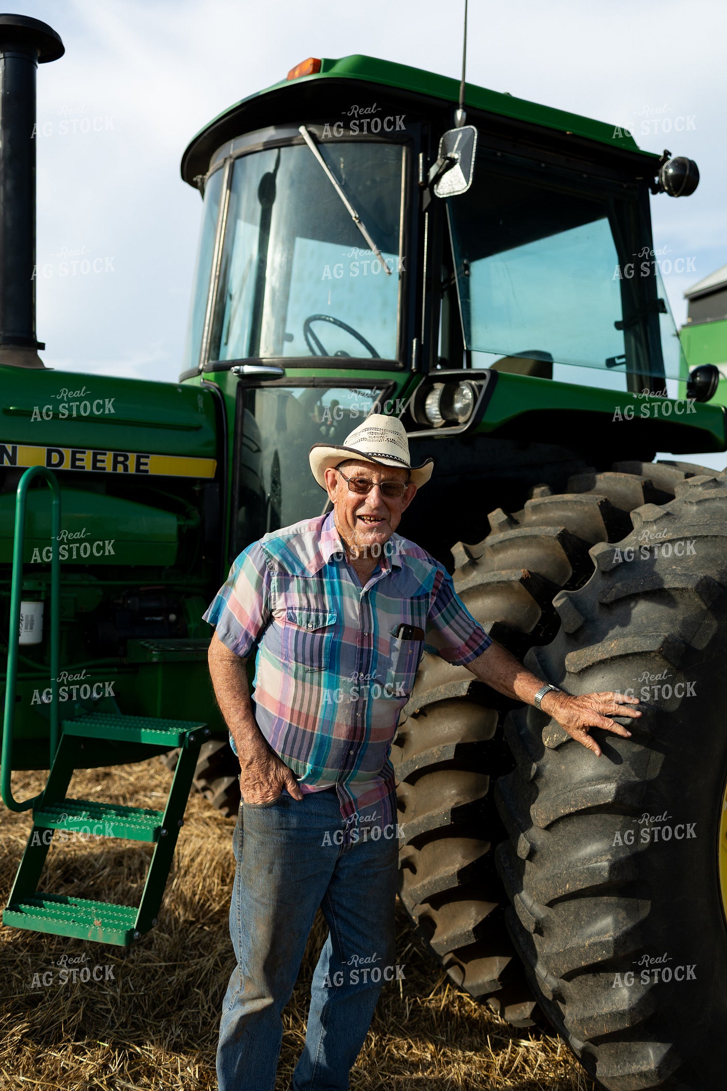 Farmer by Tractor 71053