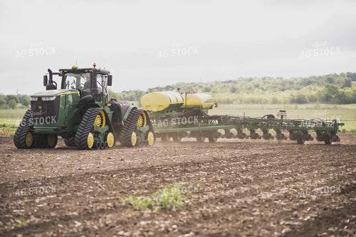 Planter in Field 91002