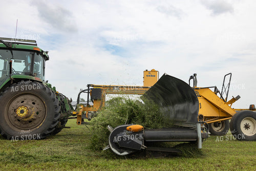 Merging Hay 152654