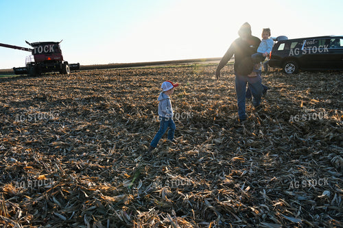 Farm Family in Field 26298