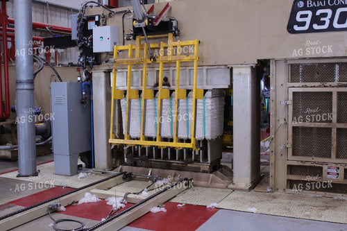 Cotton Bale Press 102167