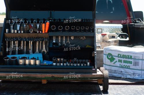 Toolbox in Pickup Truck Bed 103035