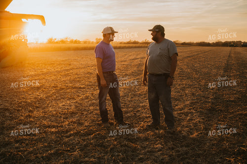 Male Farmers Talking in Soybean Field 6987