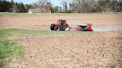 Planting on Hilly Ground 25085