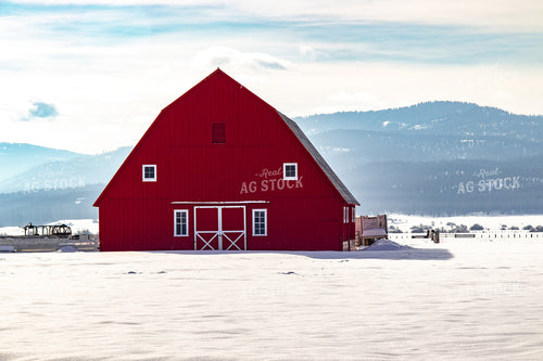 Red Barn in Snow 188014