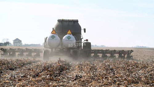 Applying Anhydrous Ammonia 26327