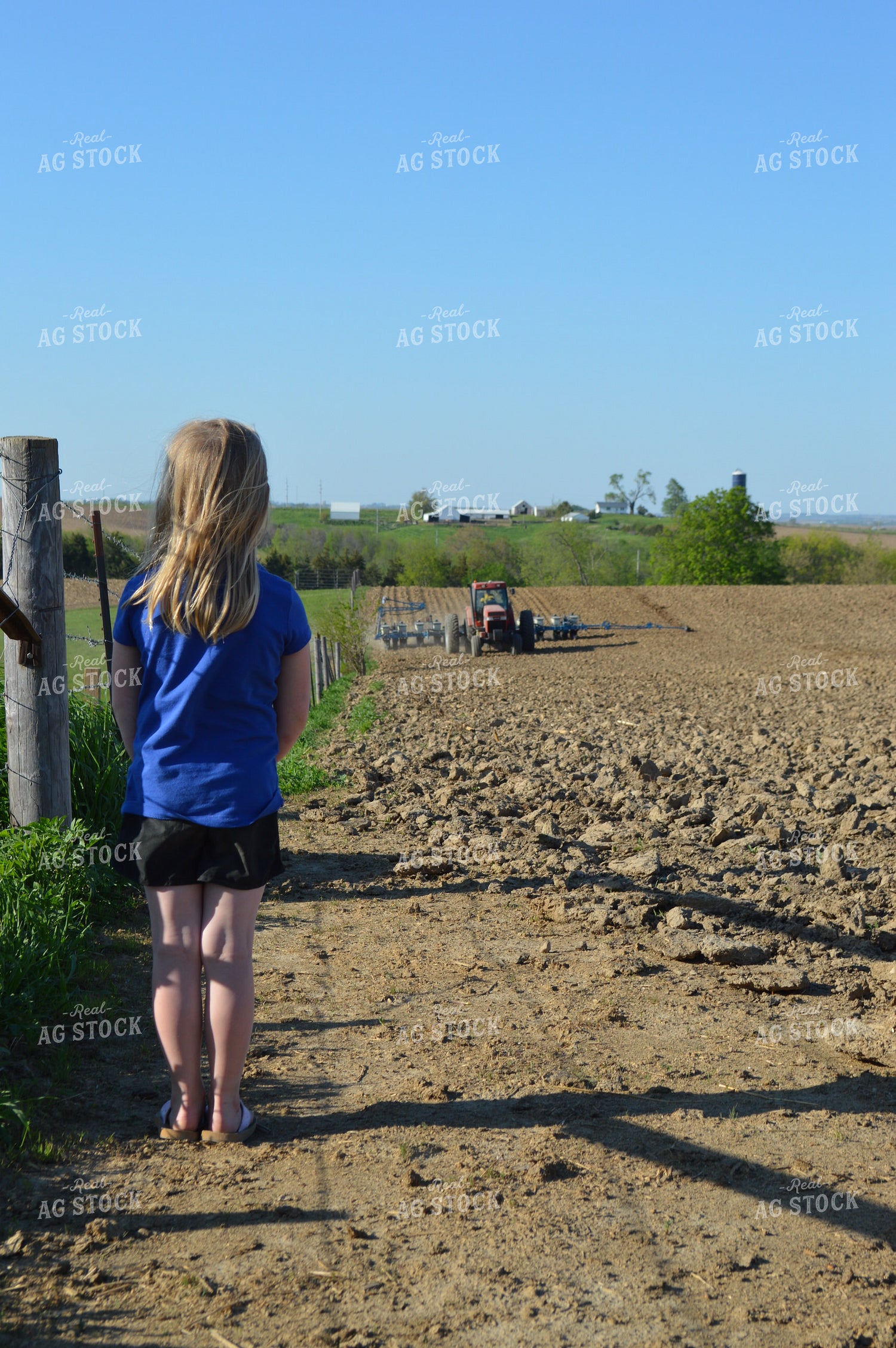 Farm Kid Watching Planter 206088