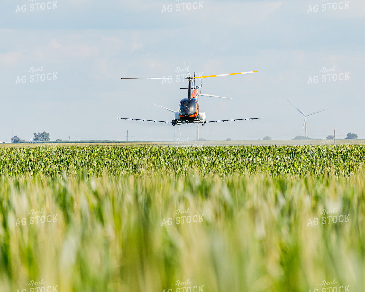 Helicopter Crop Duster 231010