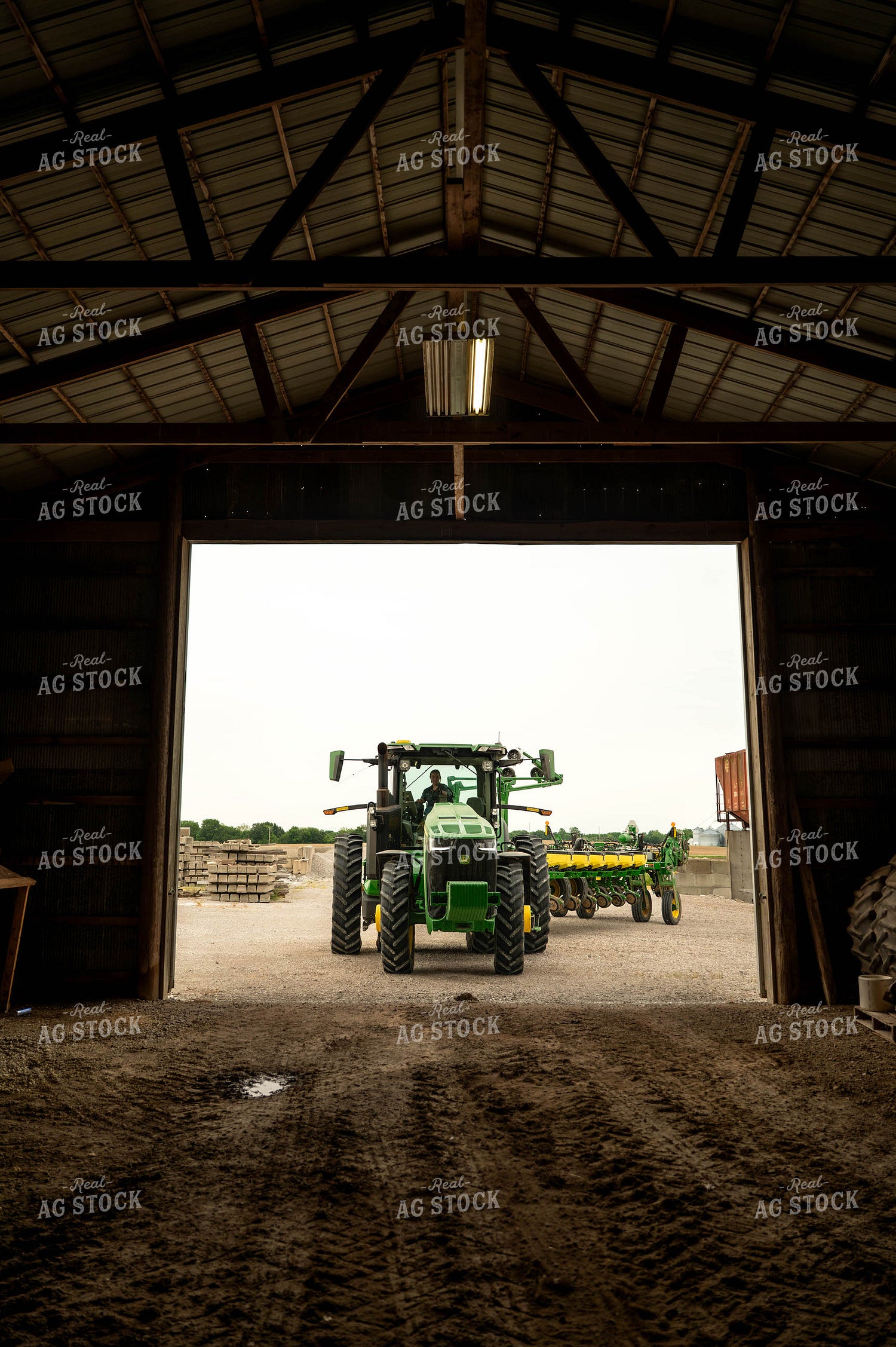 Putting Planter in Shed 115715