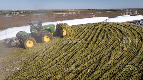 Compacting Silage 56515