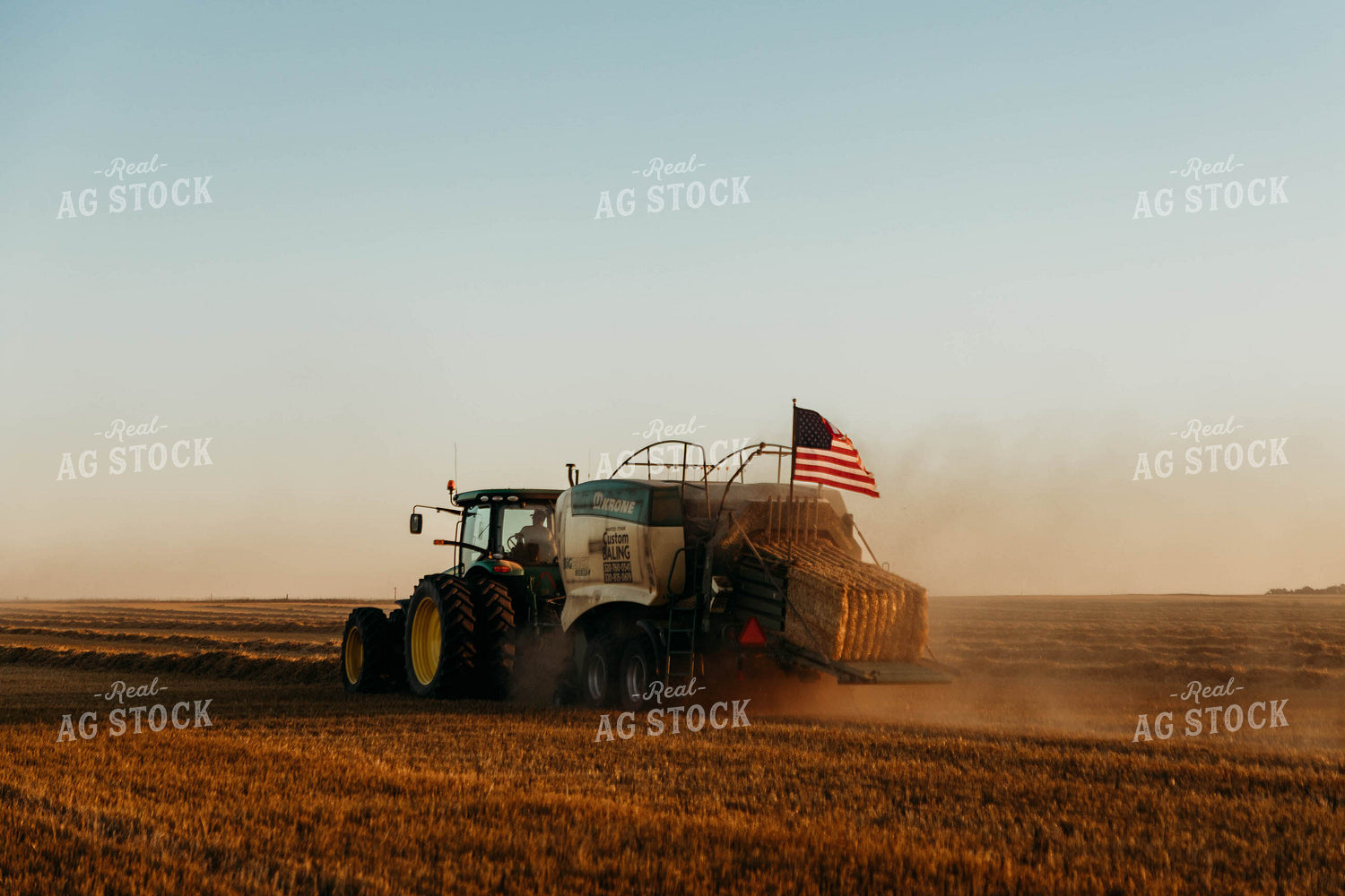 Baling Straw 152183