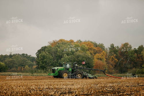 Injecting Manure 152920