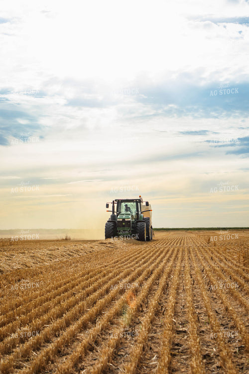 Baling Wheat Straw 152586