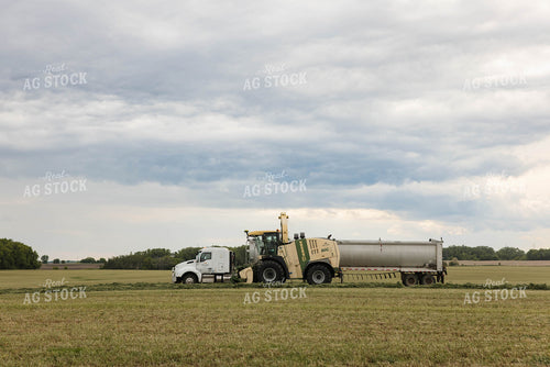 Harvesting Haylage 152804