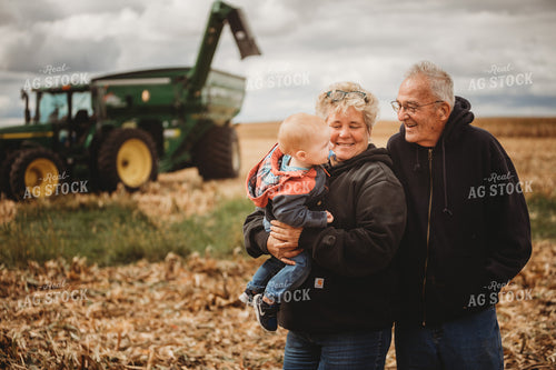 Farm Generations with Female Farmer 3338