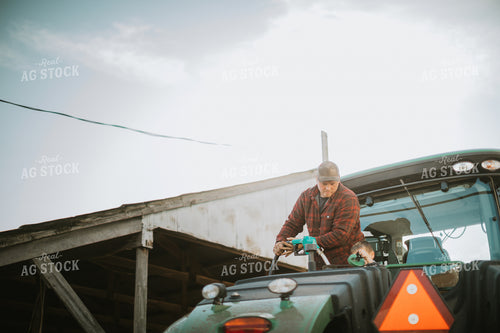 Farmer Fueling Tractor 6841