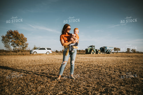 Farm Mom and Kid in soybean Field 7220