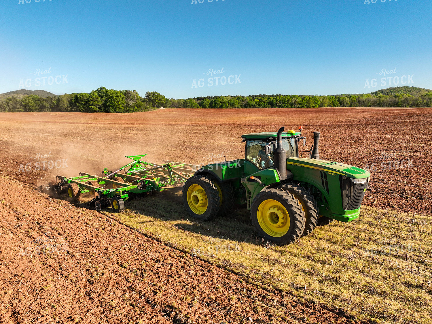 Tillage 128083