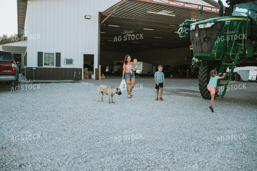 Farm Family Greeting Farmer in Sprayer 6223