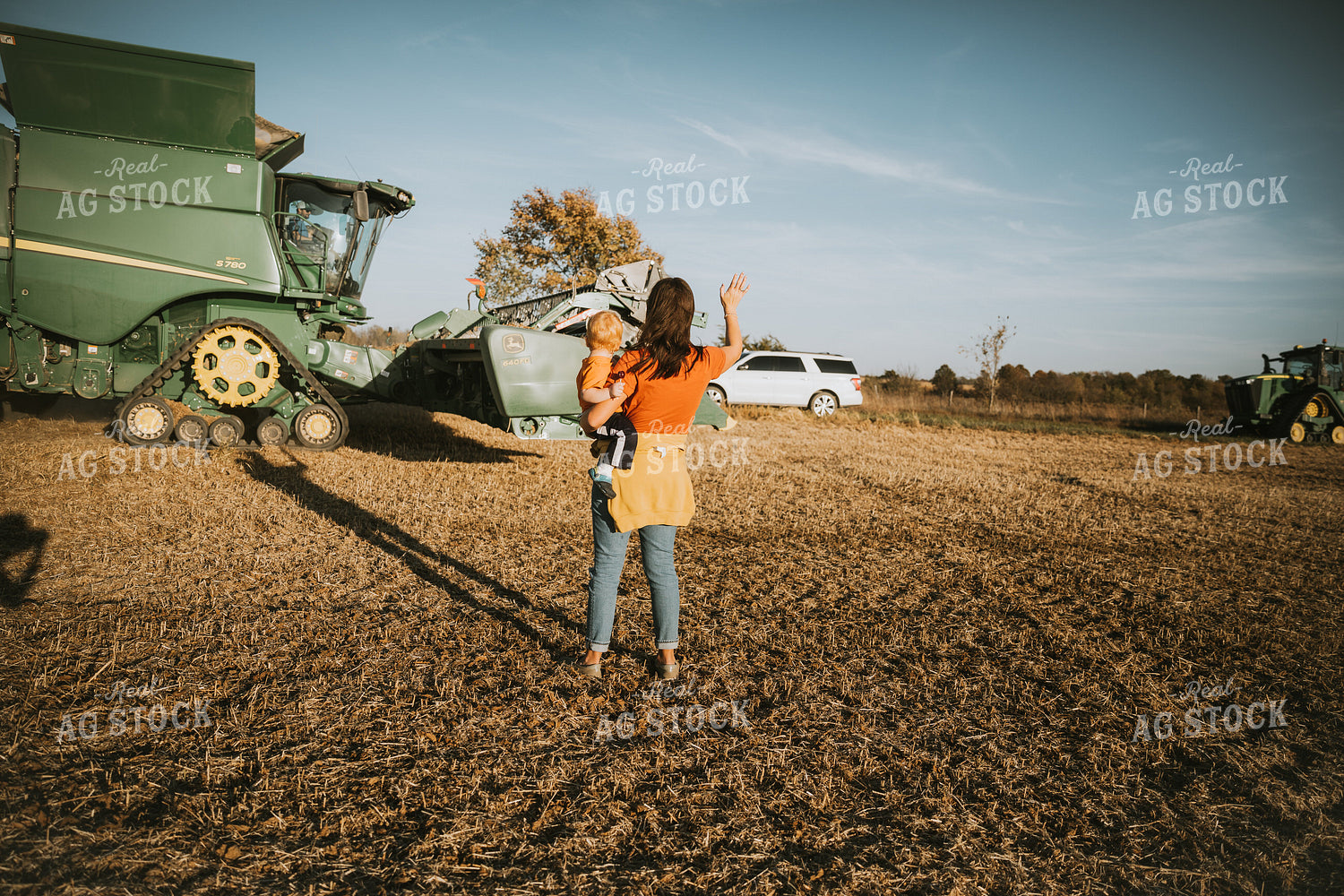 Farm Mom and Kid in soybean Field 7222