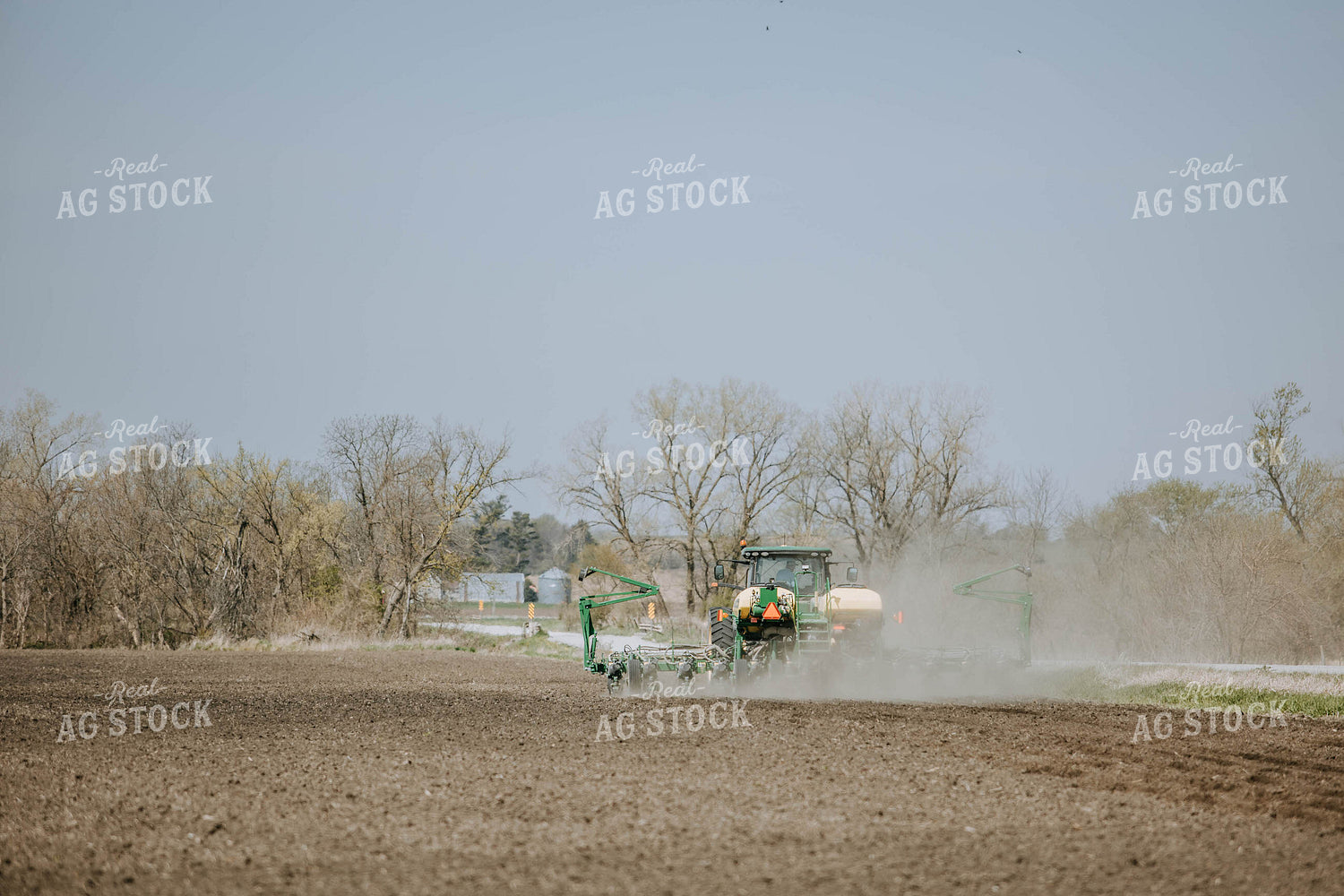 Planter in Field 77013