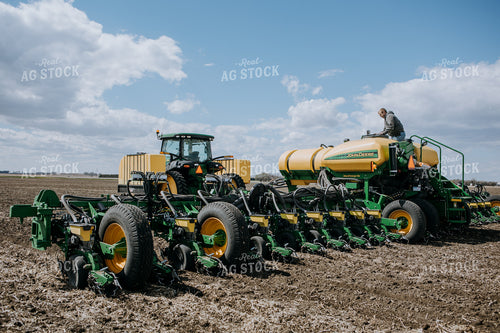 Farmer Filling Planter 77245