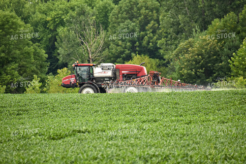 Spraying Soybeans 84130