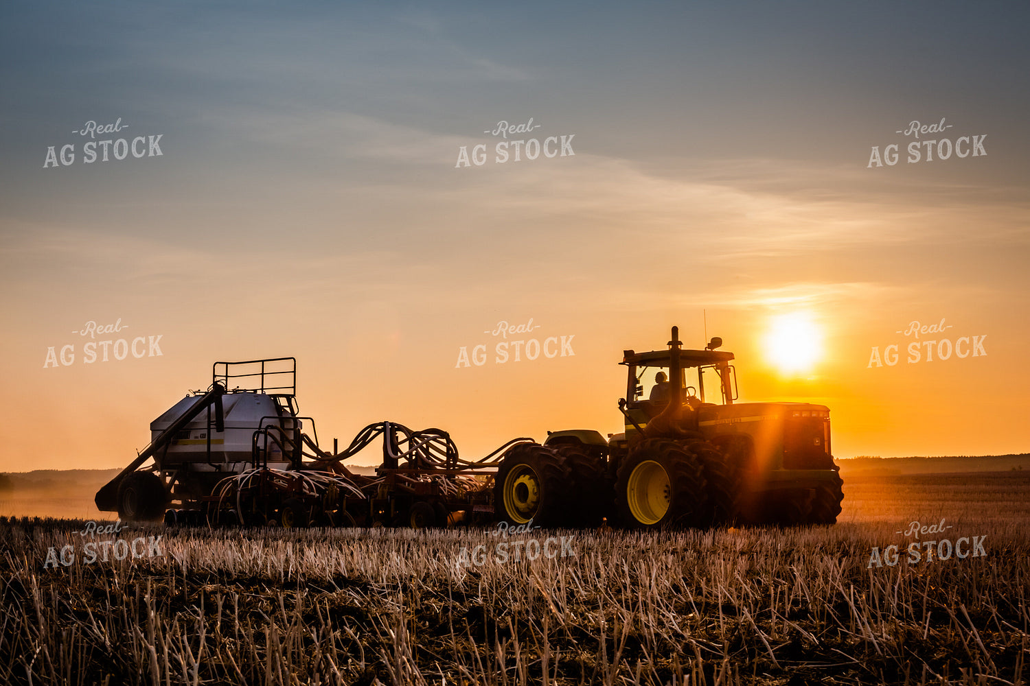 Tractor Applying Anhydrous Ammonia 138036