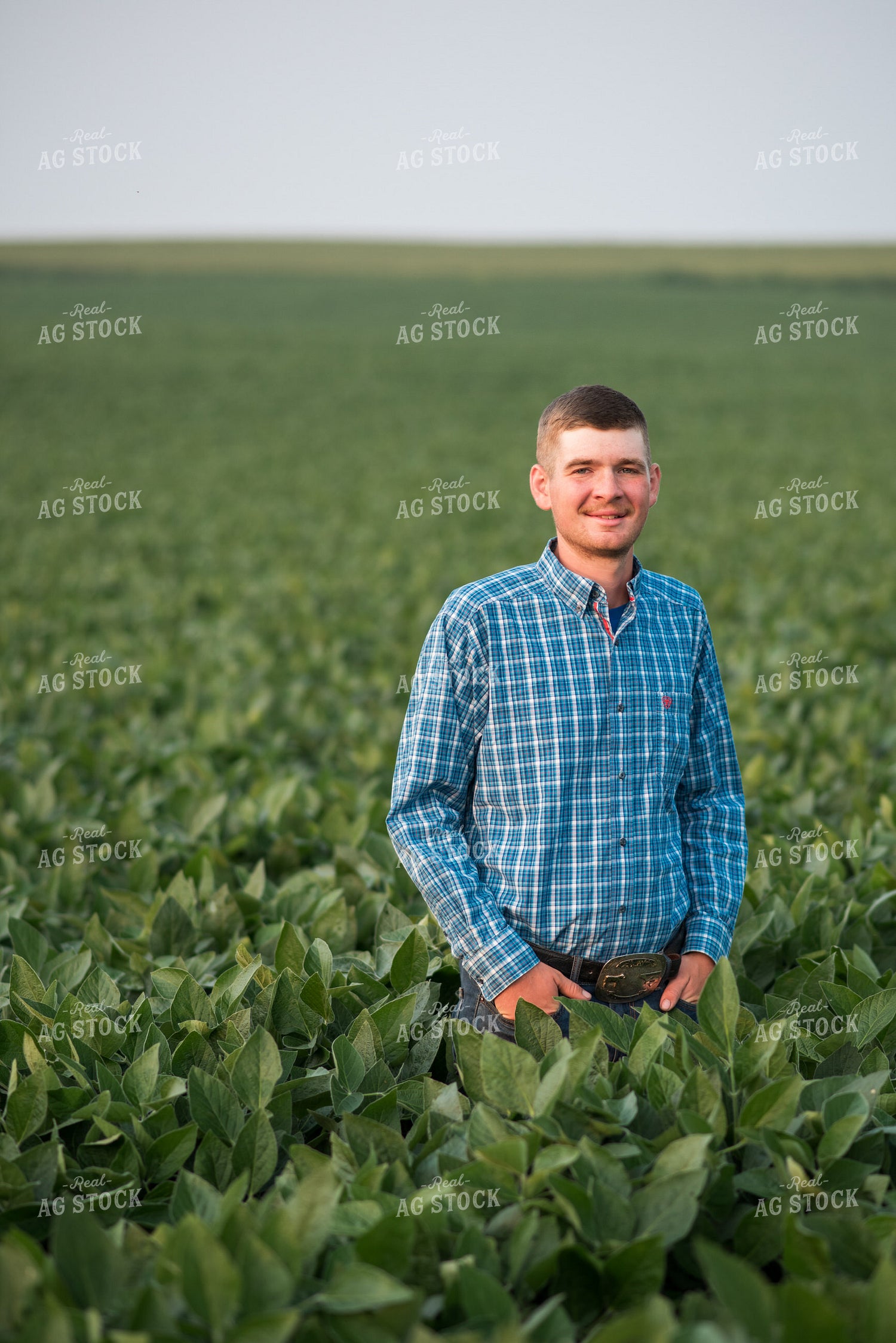 Farm Kid in Beans 76743