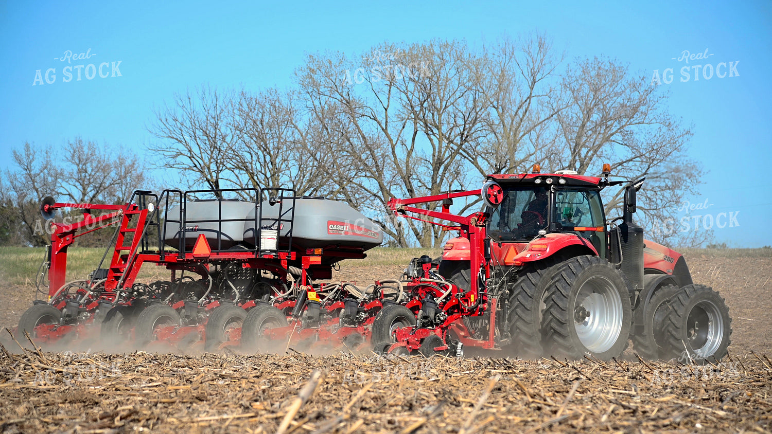 Planting on Hilly Ground 25087