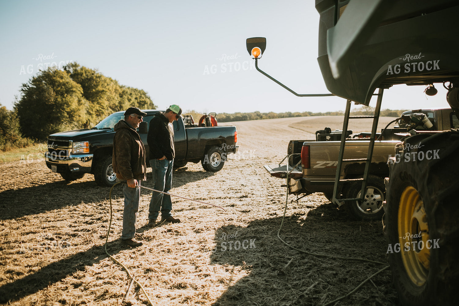 Farmers Talking in Soybean Field 5205