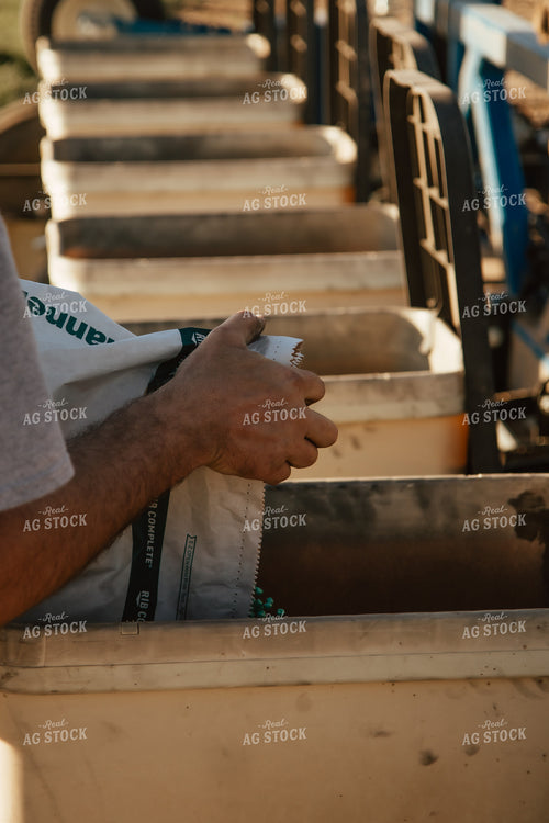 Filling Planter 67557