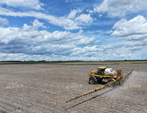 Spraying 141140
