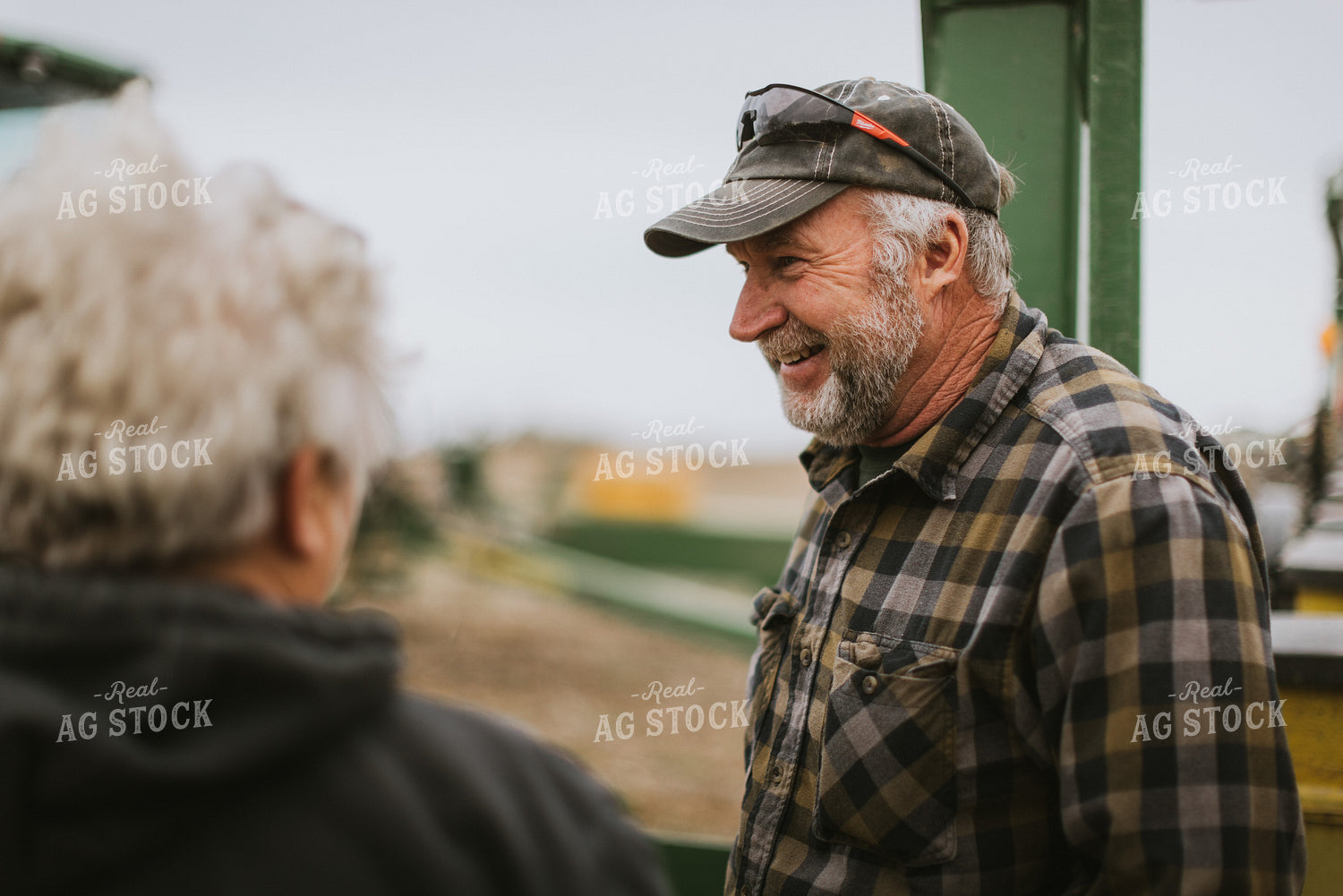 Talking by Planter 8149